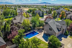 579 W 2400 S, Syracuse, UT 84075 - Photo 44