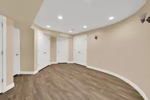 579 W 2400 S, Syracuse, UT 84075 - Photo 28