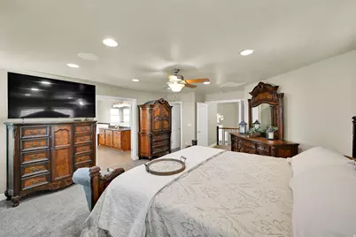 579 W 2400 S, Syracuse, UT 84075 - Photo 26