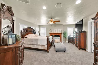 579 W 2400 S, Syracuse, UT 84075 - Photo 24