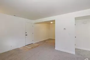 88 W 50 S, Centerville, UT 84014 - Photo 8