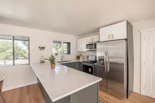 1873 S 775 E, Bountiful, UT 84010 - Photo 4
