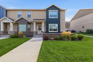 3623 E Sapphire Ln, Eagle Mountain, UT 84005 - Photo 2