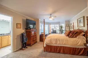 2288 E Emerald Hills Ct, Cottonwood Heights, UT 84121 - Photo 10