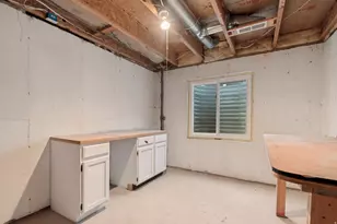 11065 S Longdale Cir E, Sandy, UT 84092 - Photo 32