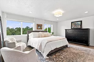 2424 E Oakcrest Ln, Holladay, UT 84121 - Photo 36