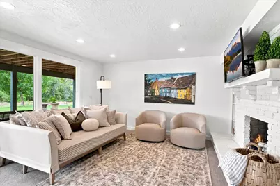 2424 E Oakcrest Ln, Holladay, UT 84121 - Photo 30