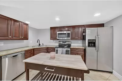 6803 W Clear Water Dr S, Herriman, UT 84096 - Photo 42