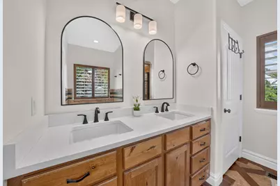6803 W Clear Water Dr S, Herriman, UT 84096 - Photo 28