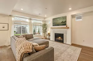 132 E Crown Point Dr, Saratoga Springs, UT 84045 - Photo 4