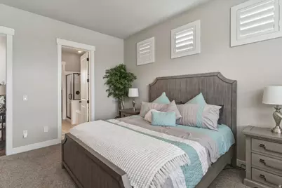 1692 W Spring Meadow Ln, Farmington, UT 84025 - Photo 18