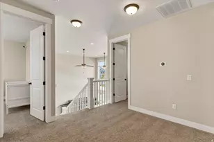 1692 W Spring Meadow Ln, Farmington, UT 84025 - Photo 24