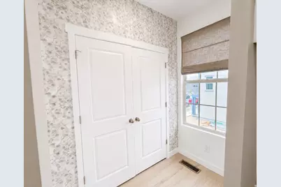 11014 S Lake Lake Rd W #146, South Jordan, UT 84009 - Photo 8