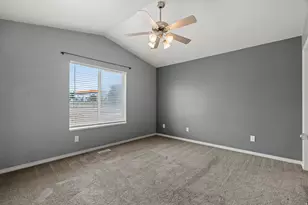 12642 S Diamondback Dr, Riverton, UT 84096 - Photo 14
