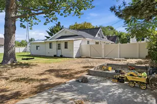 189 N 400 W, Payson, UT 84651 - Photo 40