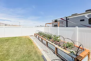 1112 W Honeycomb Dr, Grantsville, UT 84029 - Photo 26