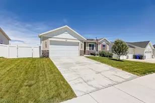 1112 W Honeycomb Dr, Grantsville, UT 84029 - Photo 32