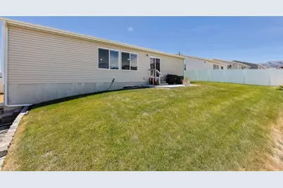1112 W Honeycomb Dr, Grantsville, UT 84029 - Photo 28