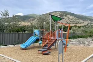 981 N Hay Ln W, Farmington, UT 84025 - Photo 10