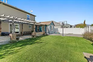 421 S Jordan Way W, Lehi, UT 84043 - Photo 30