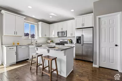 3963 W Sahara Dune Dr, South Jordan, UT 84009 - Photo 10