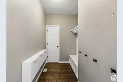 3963 W Sahara Dune Dr, South Jordan, UT 84009 - Photo 32