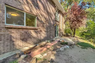 4768 S 700 E, Murray, UT 84107 - Photo 14