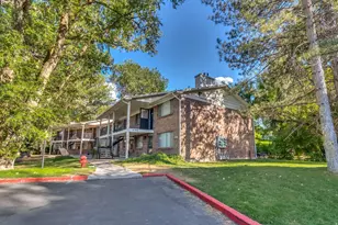 4768 S 700 E, Murray, UT 84107 - Photo 2