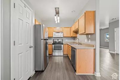 2159 N 2080 W, Lehi, UT 84048 - Photo 4