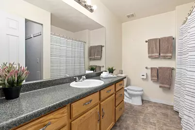 7876 S Dove Creek Ln, West Jordan, UT 84081 - Photo 14