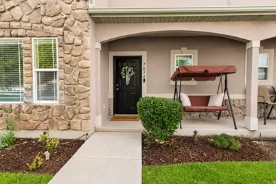 7876 S Dove Creek Ln, West Jordan, UT 84081 - Photo 2