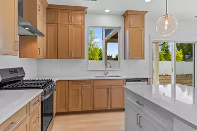 1237 W 500 Dr S #230, Logan, UT 84321 - Photo 10