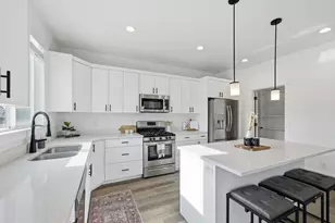 3564 N Finch Ln, Eagle Mountain, UT 84005 - Photo 10