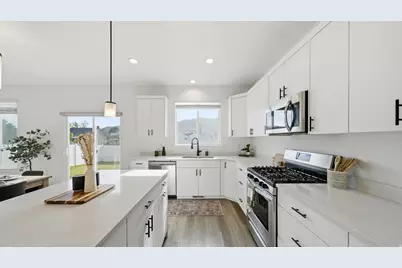 3564 N Finch Ln, Eagle Mountain, UT 84005 - Photo 12