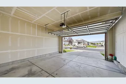 3564 N Finch Ln, Eagle Mountain, UT 84005 - Photo 24