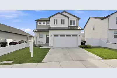 3564 N Finch Ln, Eagle Mountain, UT 84005 - Photo 2