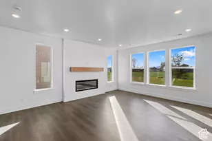 646 N 200 E, Providence, UT 84332 - Photo 4