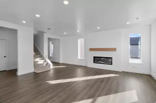 646 N 200 E, Providence, UT 84332 - Photo 4