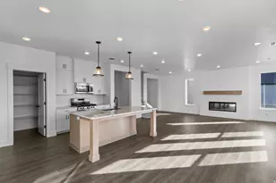 633 N 200 E, Providence, UT 84332 - Photo 10
