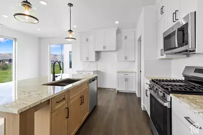 633 N 200 E, Providence, UT 84332 - Photo 6