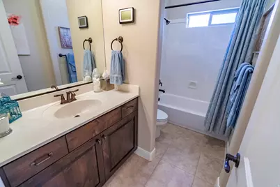 1068 N Lesa Ln, Washington, UT 84780 - Photo 32