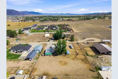 135 E 1200 S, Ephraim, UT 84627 - Photo 24