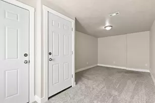 4504 N Frontier St, Eagle Mountain, UT 84005 - Photo 34