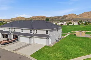 4504 N Frontier St, Eagle Mountain, UT 84005 - Photo 6