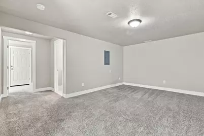 4504 N Frontier St, Eagle Mountain, UT 84005 - Photo 32