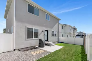 7297 N Green Pasture Ln, Eagle Mountain, UT 84005 - Photo 32