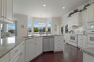 10653 S 3210 W, South Jordan, UT 84095 - Photo 10
