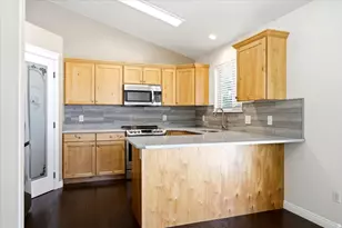 1383 N Chilly Peak Circle, Ogden, UT 84404 - Photo 10