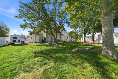 2536 W Crimson Ct S, Taylorsville, UT 84129 - Photo 44