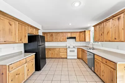 224 W Crescent View Ln #103, Tooele, UT 84074 - Photo 8
